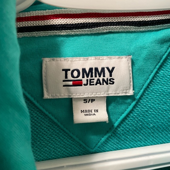 Tommy hilfiger cropped hoodie - Picture 2 of 2